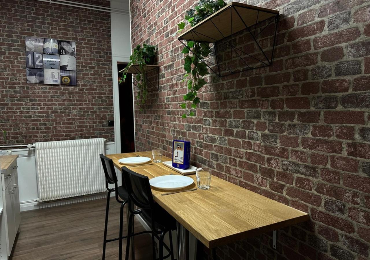 Le Peaky Blinders - Kreativehome Rouen Bagian luar foto